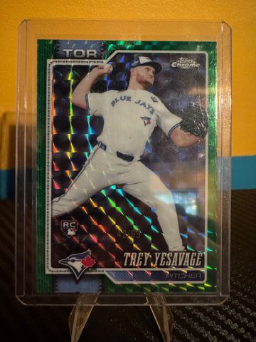 2026 Topps Chrome Baseball Trey Yesavage #86 Green Geometric Refractor, Raw, front of the card
