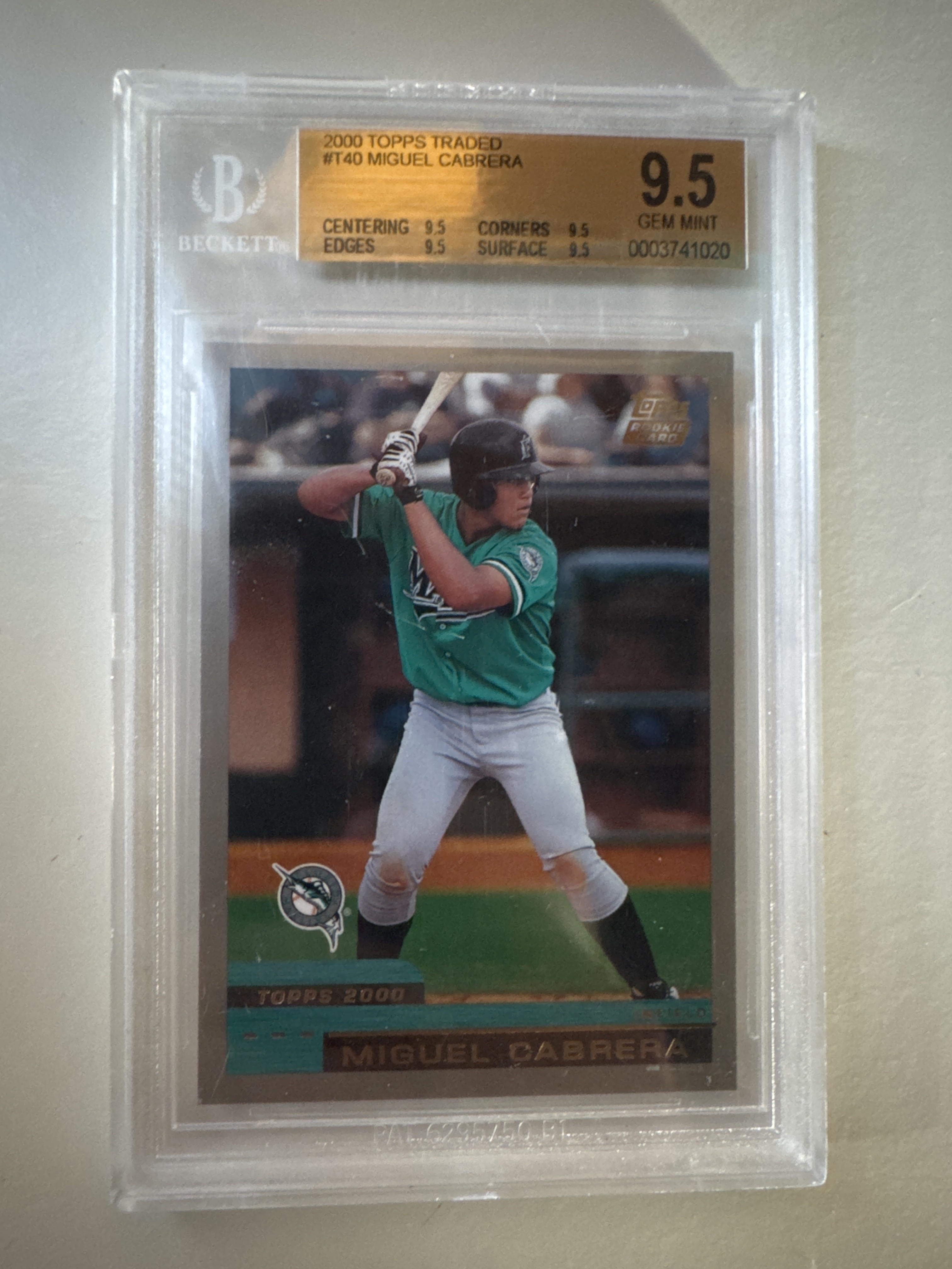 2000 Topps Traded Baseball Miguel Cabrera #T40 Base, BGS 9.5, front of the card