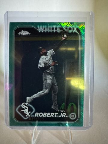 2024 Topps Chrome Baseball Logofractor Luis Robert Jr. #86 Aqua, Raw, front of the card